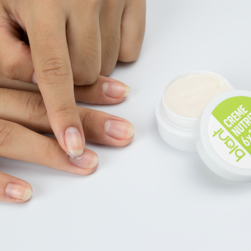 Creme nutritivo 6x1 para unhas e cutículas - Vegano